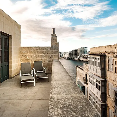 19 4* Valletta
