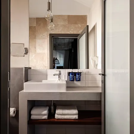 Ξενοδοχείο 19 4*