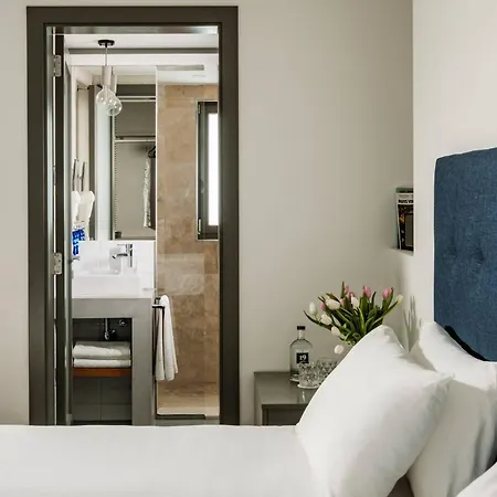 19 Ξενοδοχείο